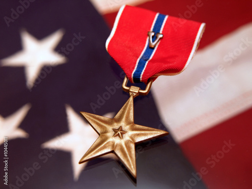 bronze star military award