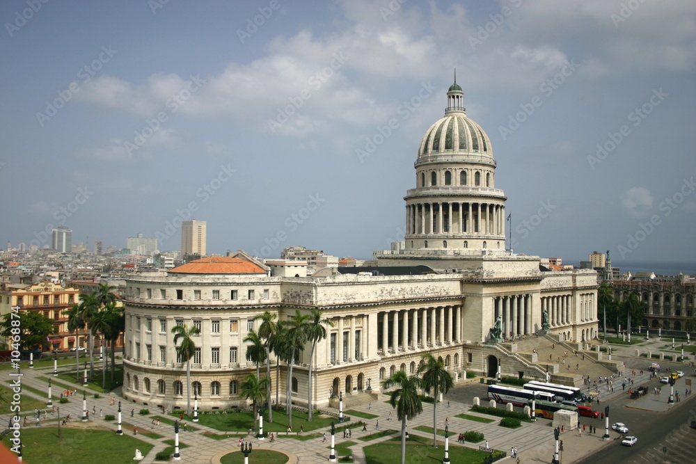Fototapeta premium capitole de la havane à cuba