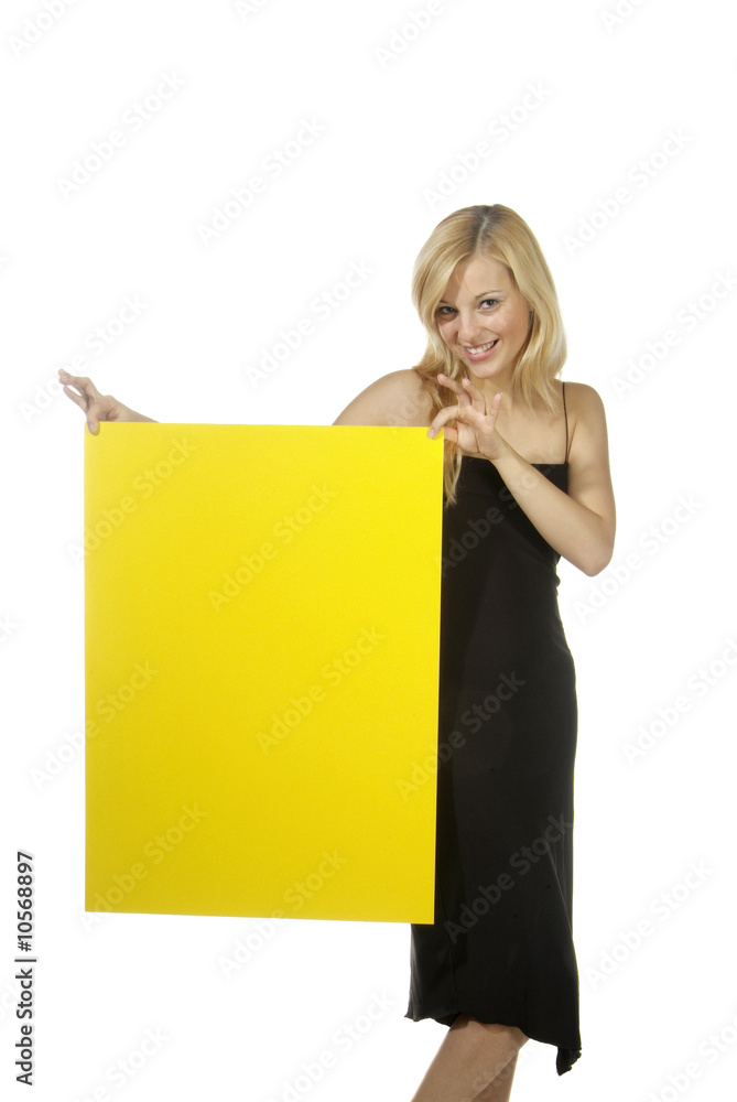 blond frau tafel gelb schwarz kleid blond frau tafel gelb schwarz kleid