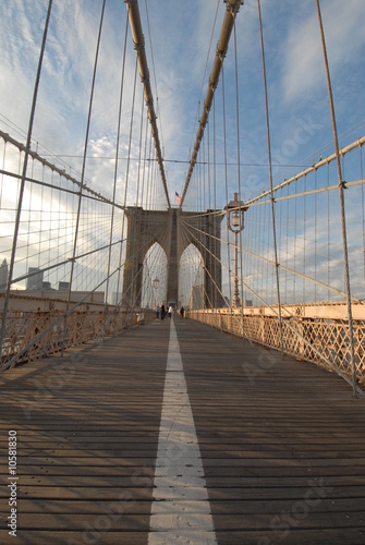 Walking on Brooklyn Bridge, New York