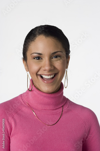 Tableau sur toile Portrait of a young Latino woman