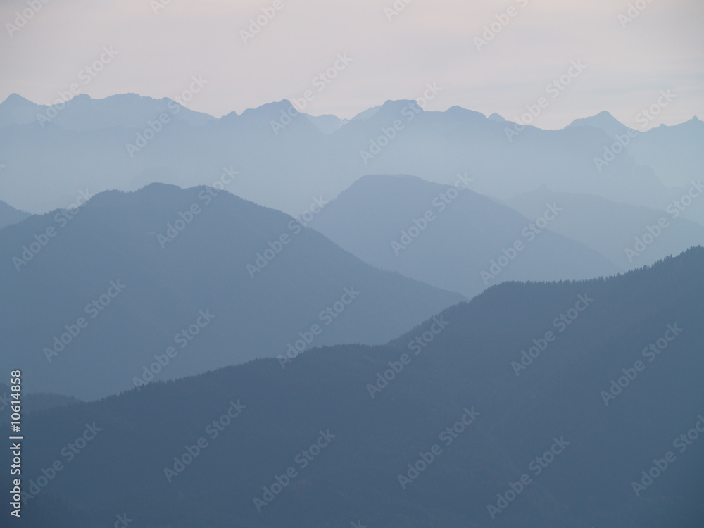 Auf dem Brauneck in Lenggries, Oberbayern, Blick in die Alpen