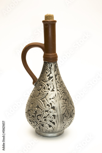 Ceramic bottle for wine