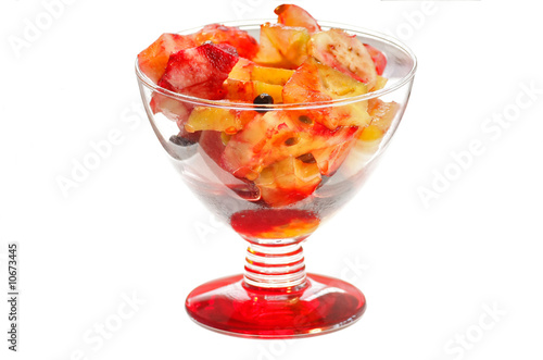 Salade de fruits dans une coupe