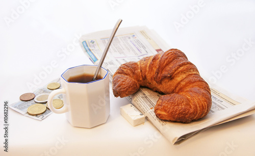 petit dejeuner au café photo