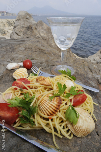 Spaghetti allo scoglio - sullo scoglio - Primi - Napoli photo