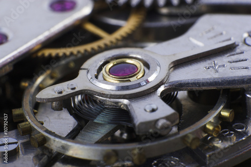 Wallpaper Mural Makroaufnahme eines Uhrwerks Torontodigital.ca