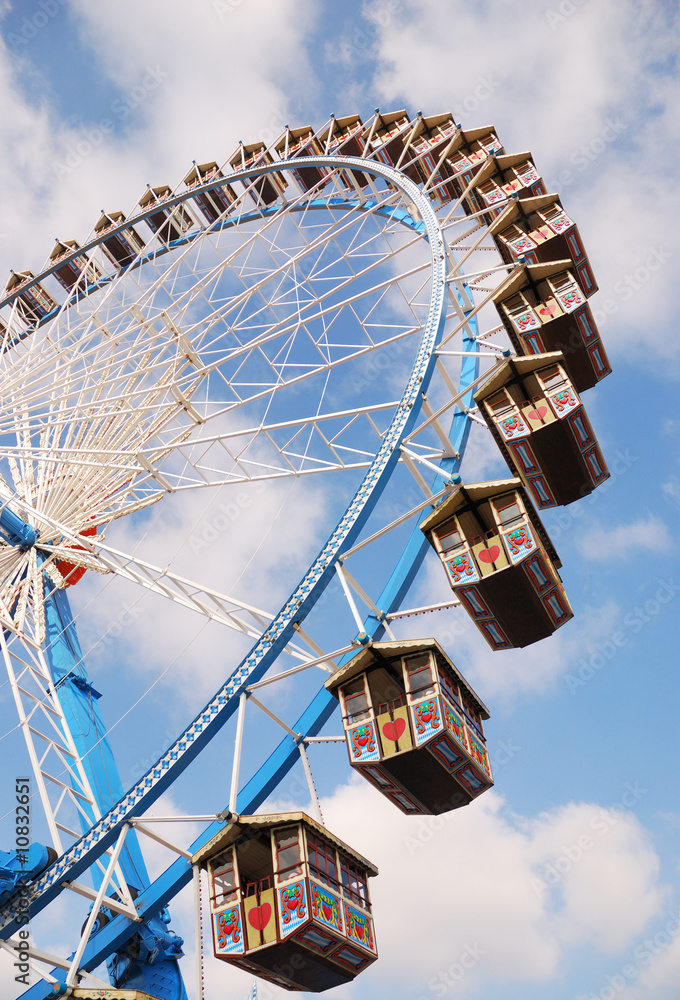 Fototapeta premium Ferris wheel at the Octoberfest