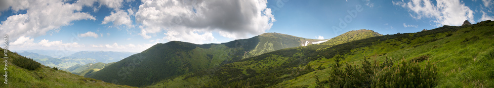 Fototapeta premium Summer mountain view