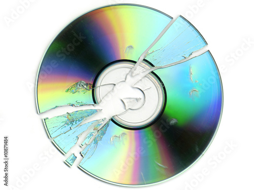 broken CD / DVD