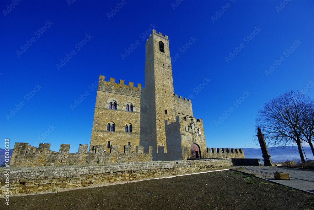 Toscana, Casentino, Poppi: Castello dei Conti Guidi 2