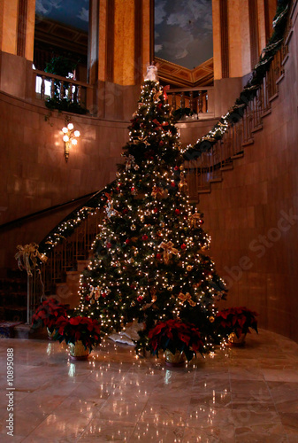 Plakat Hotel Lobby Tree