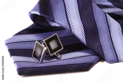 Cuff links and tie