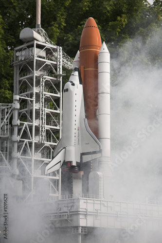 Space shuttle