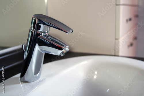 Robinet de salle de bains