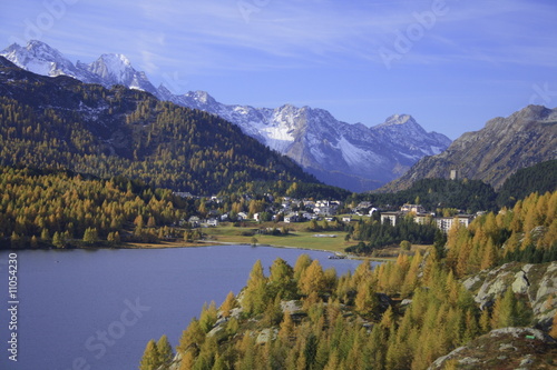 Maloja mit Bergeller Berge