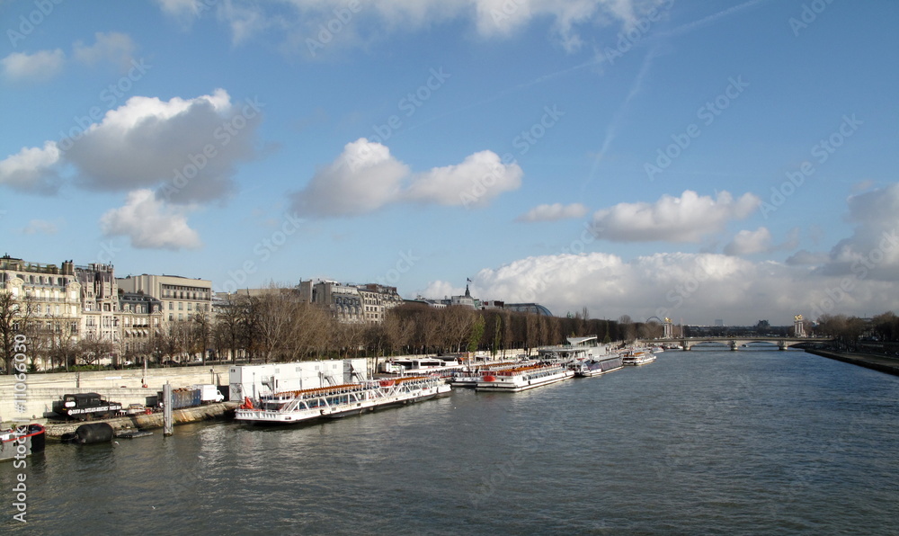 Vue générale de la Seine, Paris.