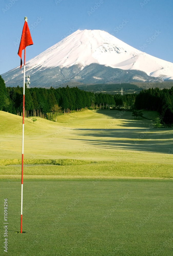 Fototapeta premium Golfing in Japan