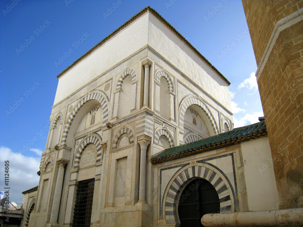 entrée de la mosquée de Tunis