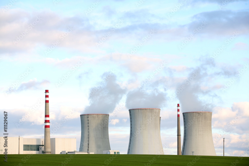 Obraz premium Nuclear power plant
