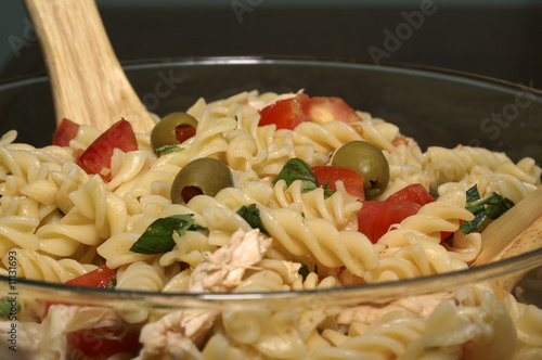 Pasta bowl with tomatoes and chicken meat