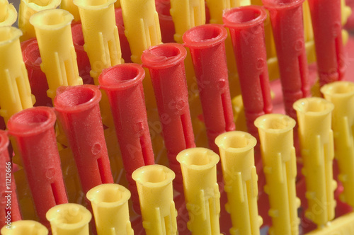 plastic rawlplugs