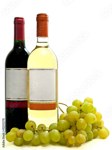 red and white wine with vine