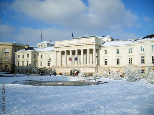 palais de justice de Tours sous la neige