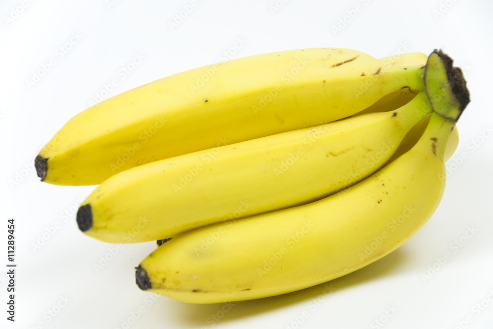 bunch of six ripe ready to eat organic banana's