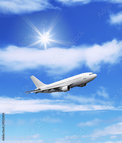 airliners: aircraft in the great blue sky
