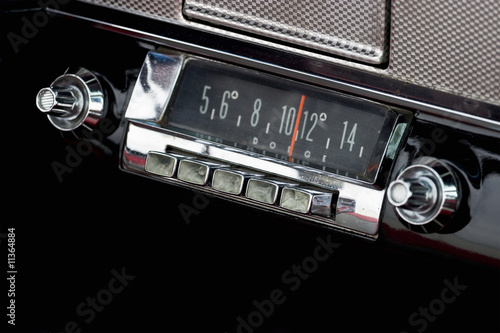 Car radio