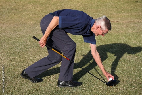 Placing a Golf Ball
