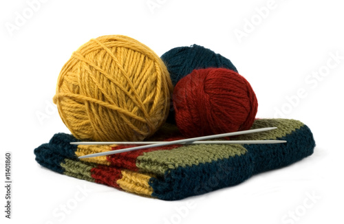 yarn and knitting needle photo