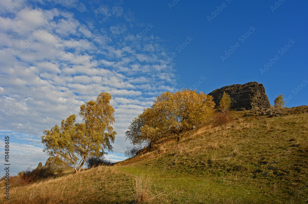 Fototapeta premium Wolkenhimmel Hoher Dörnberg