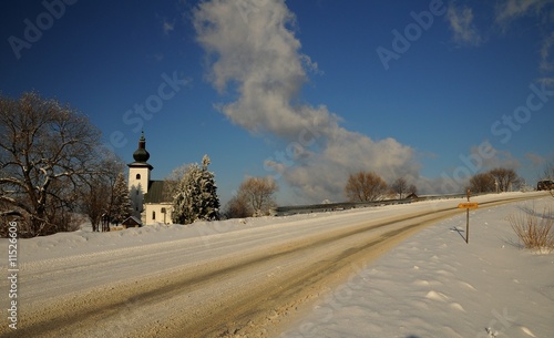 Kirch in Winter beim Mitteleurope