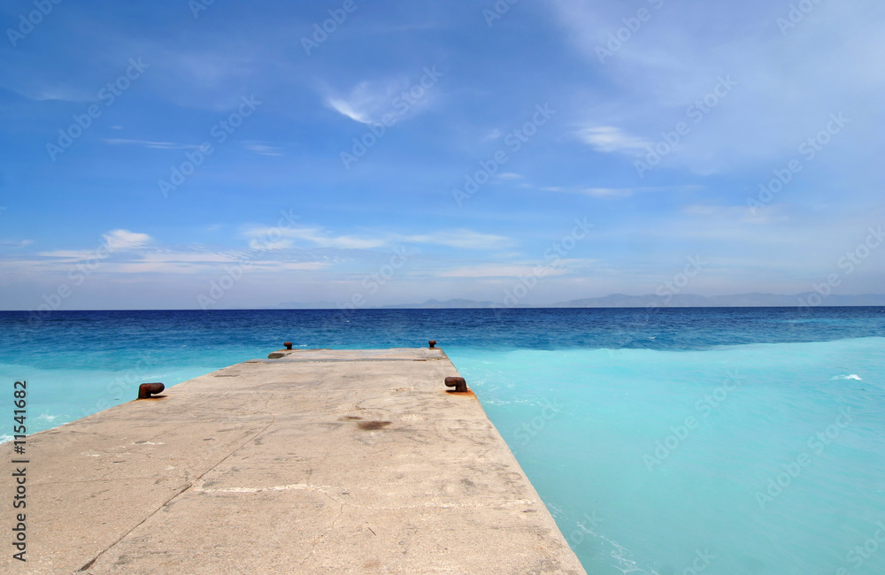 Fototapeta premium Mediterranean Jetty