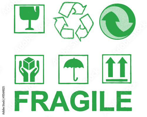 recycled and cargo symbol