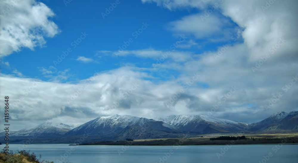 nowhere land-Lake Tekapo-four-New Zealand