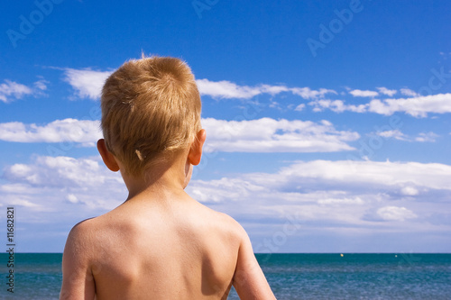 Child on a beach © chris3d