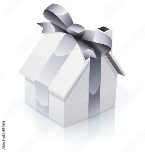 Cadeau immobilier et son ruban d'argent (reflet)
