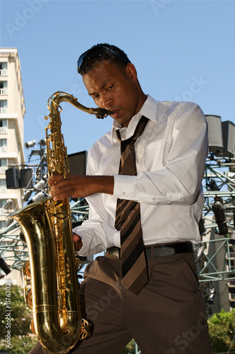 Canvas Print Hip Young Saxophonist