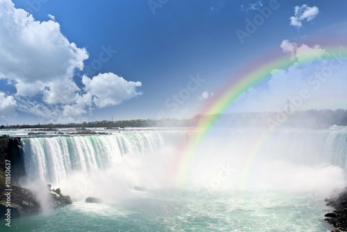Murais de parede Rainbows at Niagara Falls