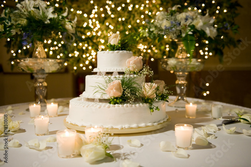Wedding cake on the decorated table