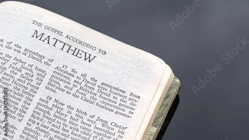 Foto The book of Mathew