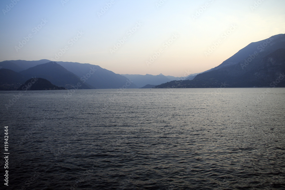 Abend am Lago di Como