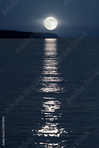Moon Rising on Sea