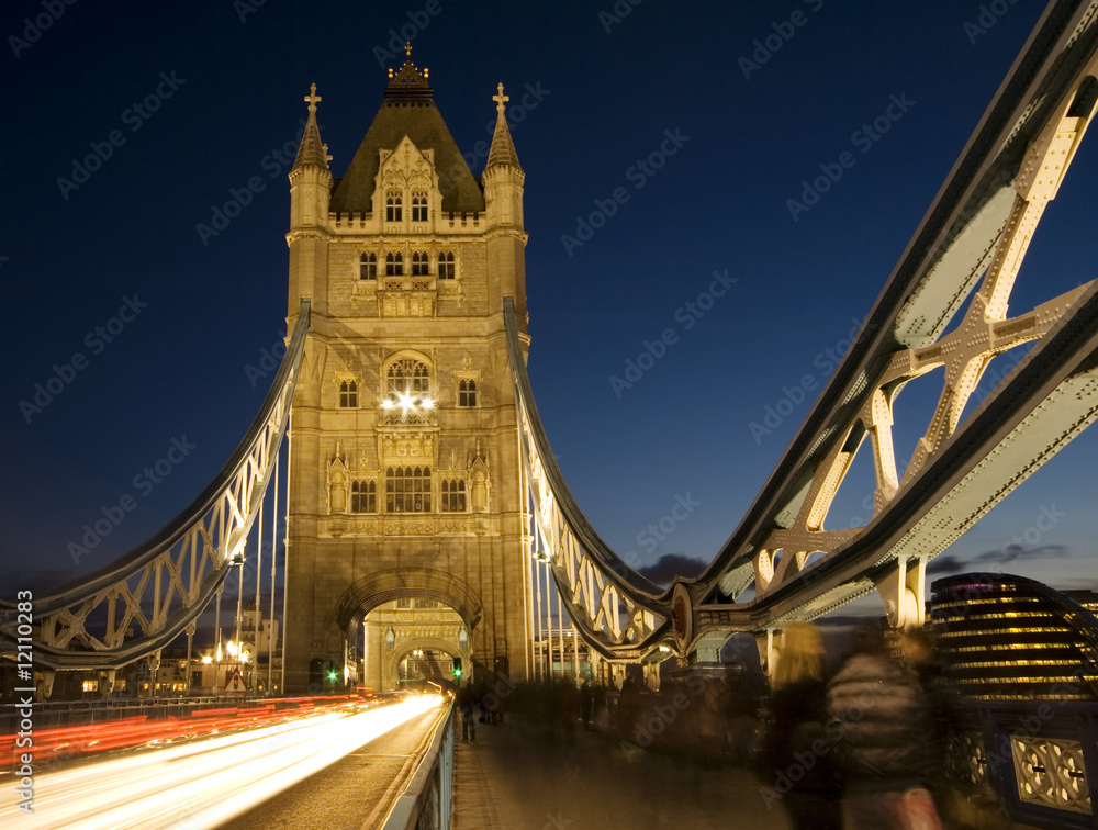 Obraz premium Tower Bridge at night