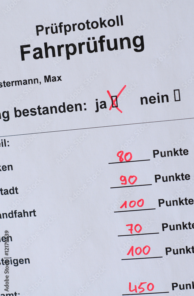 Führerscheinprüfung bestanden StockFoto Adobe Stock