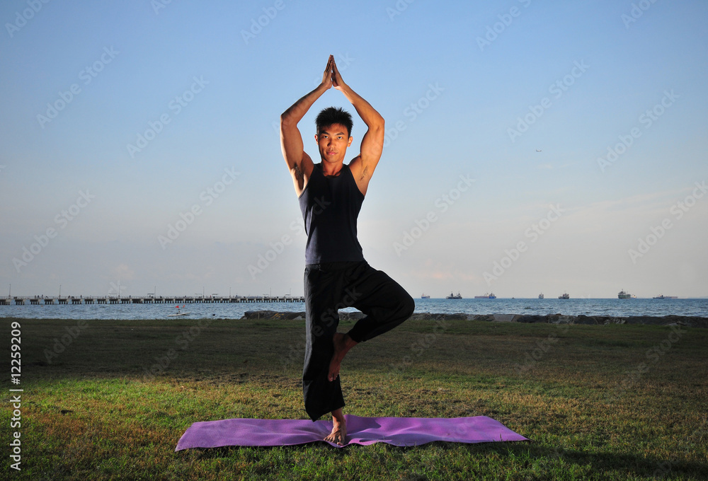 Fototapeta premium Yoga By The Beach