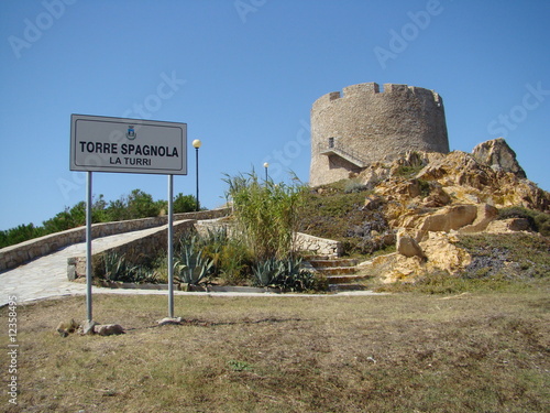 Hiszpańska wieża na Sardynii w Santa Teresa Gallura